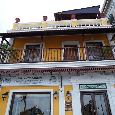 La Plage Seaview Suites Pondicherry Exteriör bild
