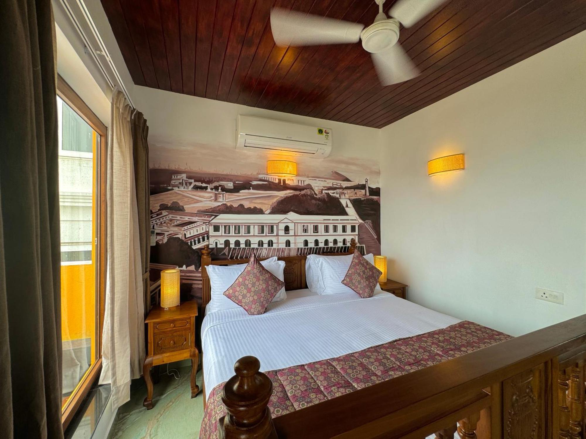 La Plage Seaview Suites Pondicherry Exteriör bild